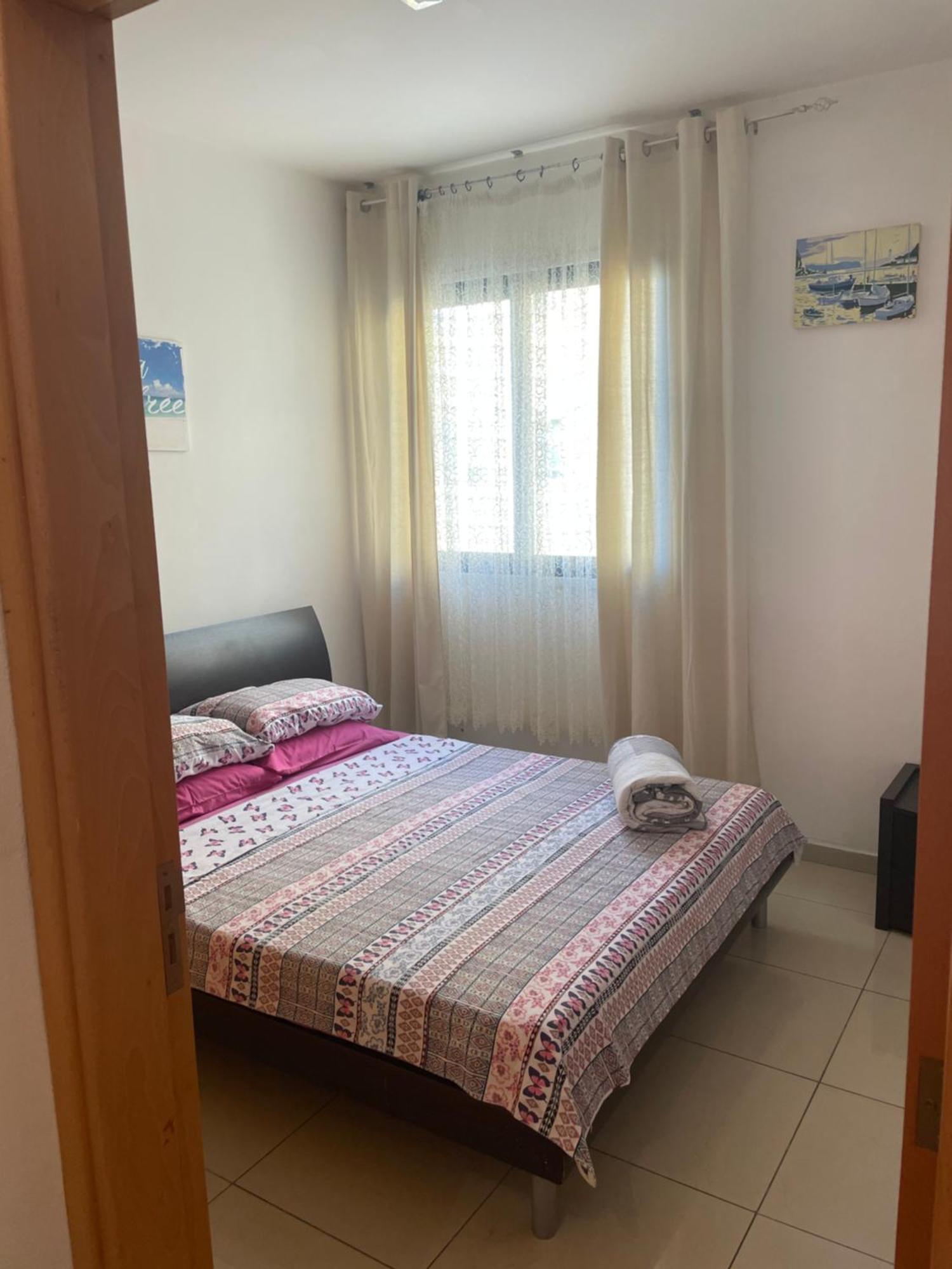 Vip Resort Apartment On Makenzie Beach Ларнака Экстерьер фото